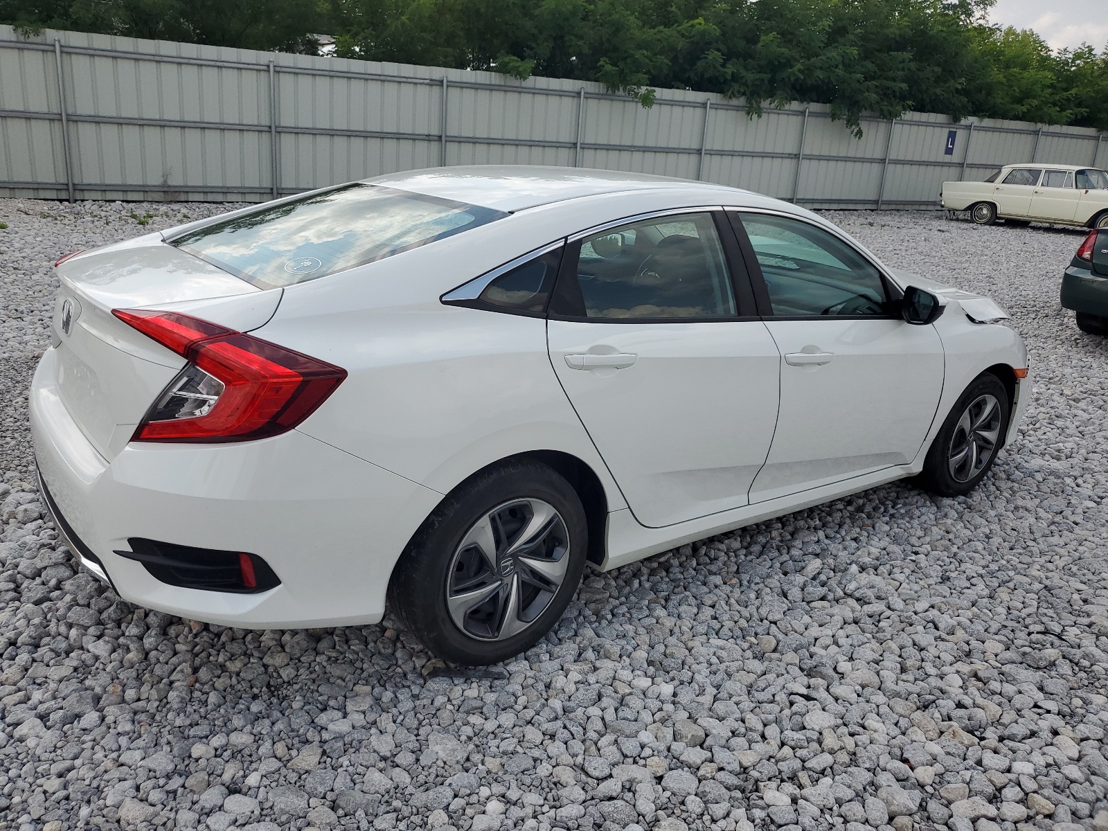 2HGFC2F62KH519303 2019 Honda Civic Lx