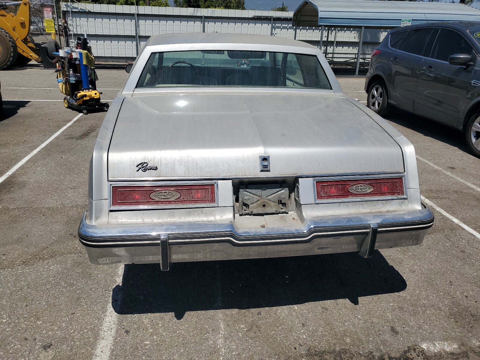4Z57R9E108094 1979 Buick Riviera