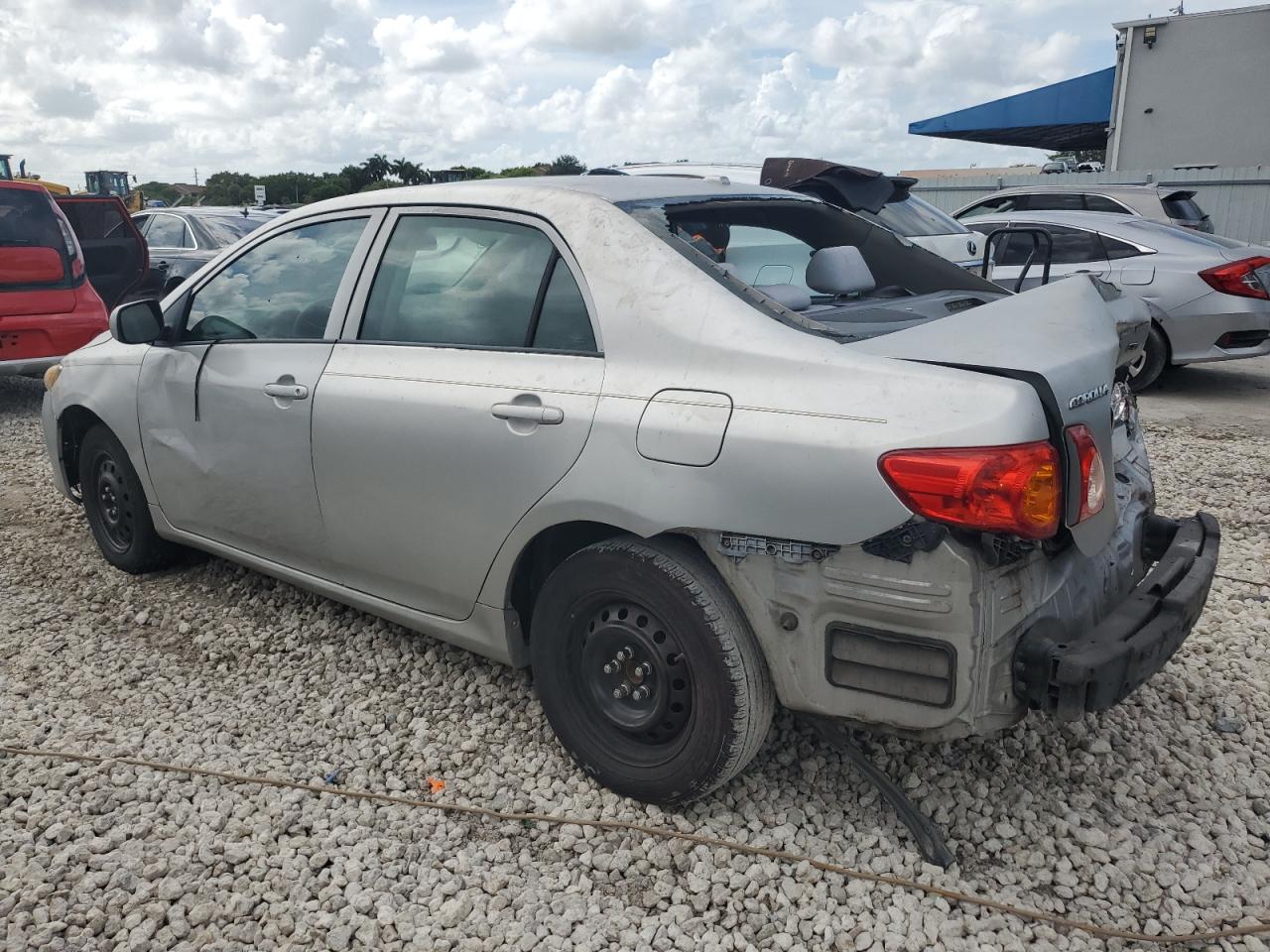 2010 Toyota Corolla Base VIN: 2T1BU4EEXAC311306 Lot: 65948164