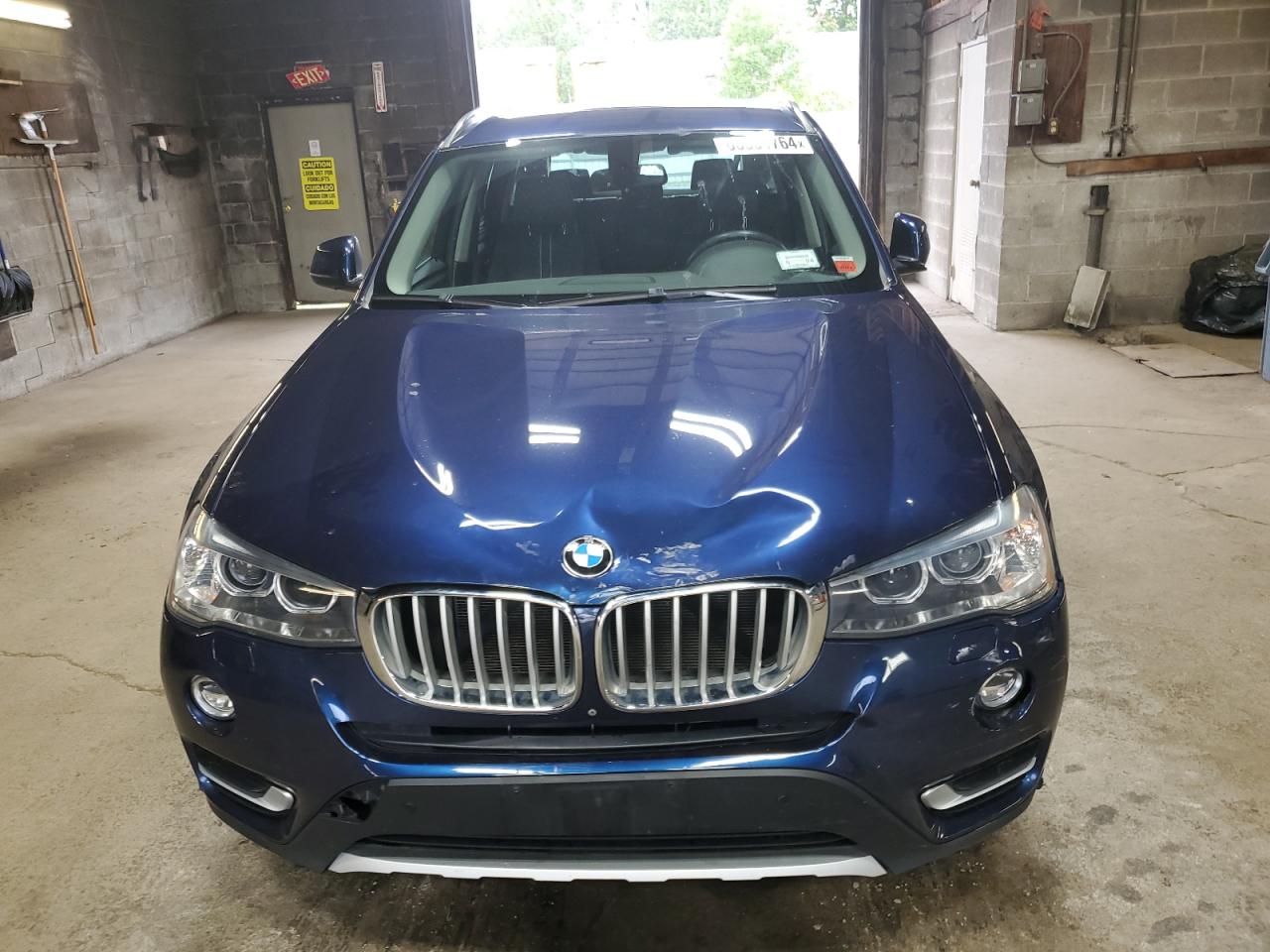 VIN 5UXWX7C53H0U42867 2017 BMW X3 no.5