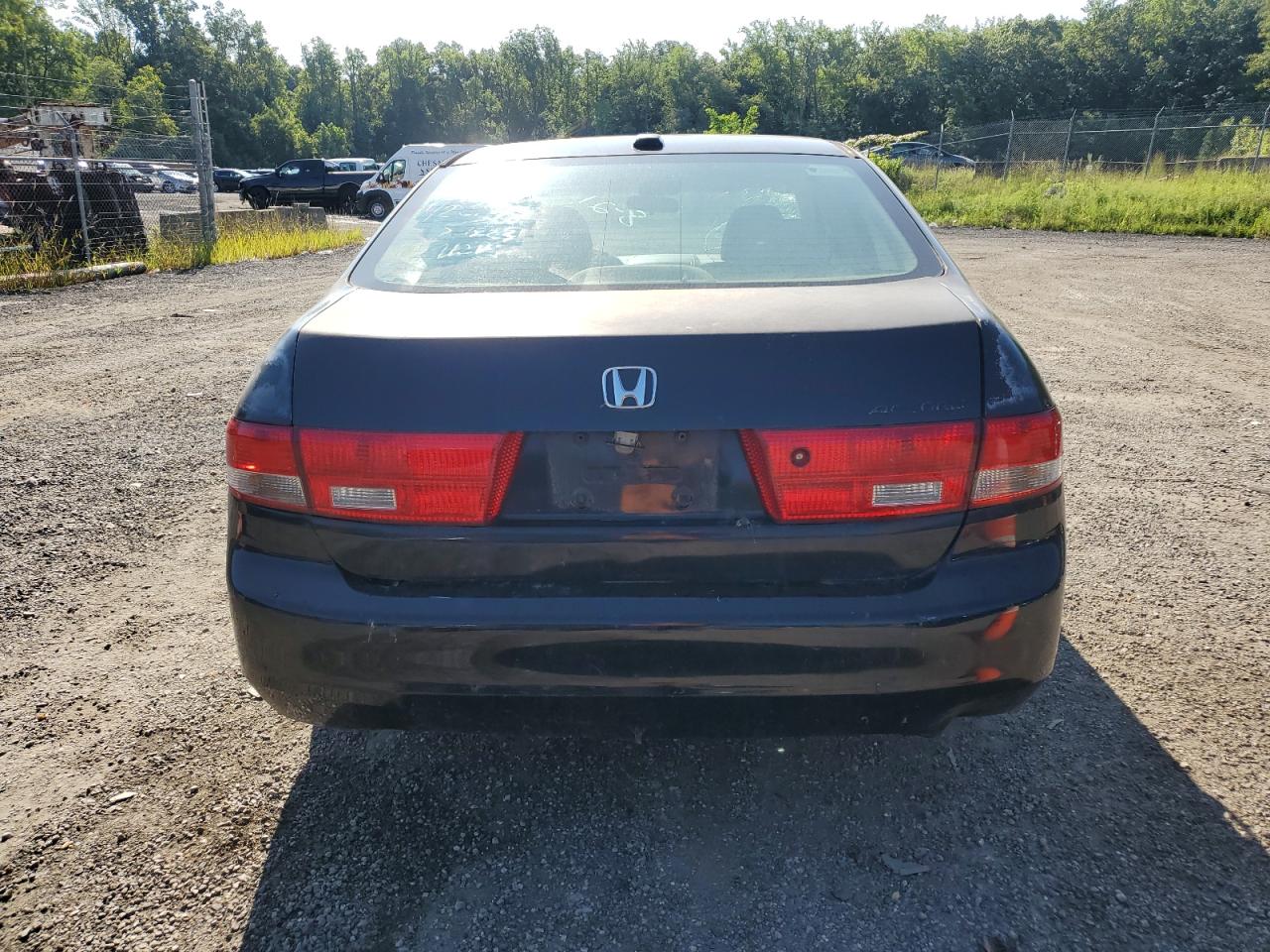 2004 Honda Accord Ex VIN: 1HGCM56804A092157 Lot: 68625304