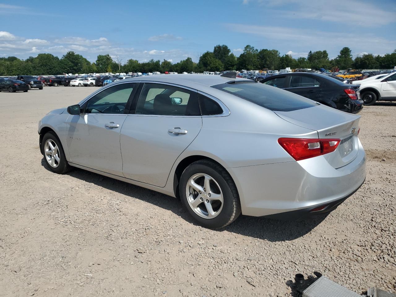 1G1ZB5ST1JF214394 2018 CHEVROLET MALIBU - Image 2