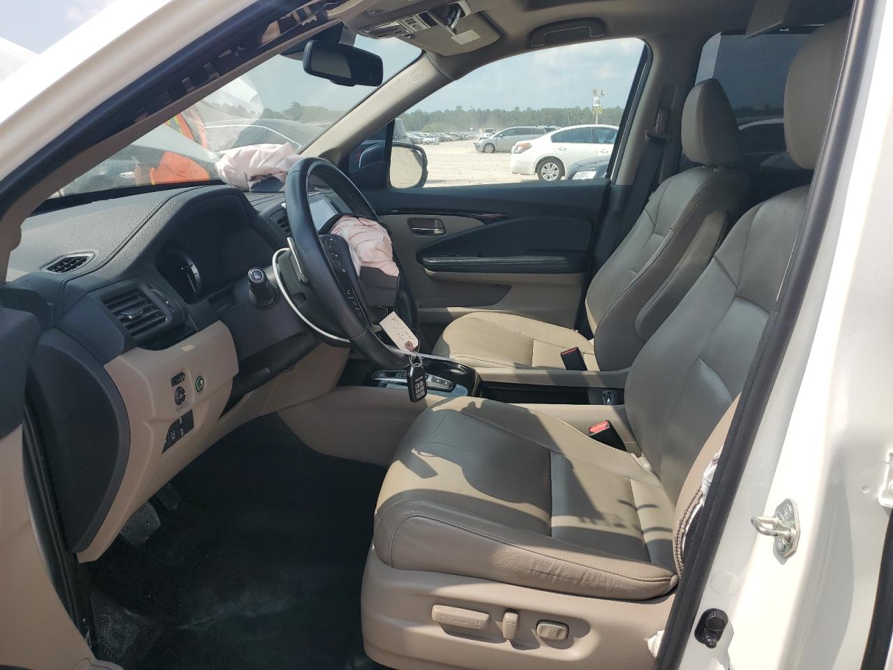 2016 Honda Pilot Touring VIN: 5FNYF6H90GB116544 Lot: 67322154