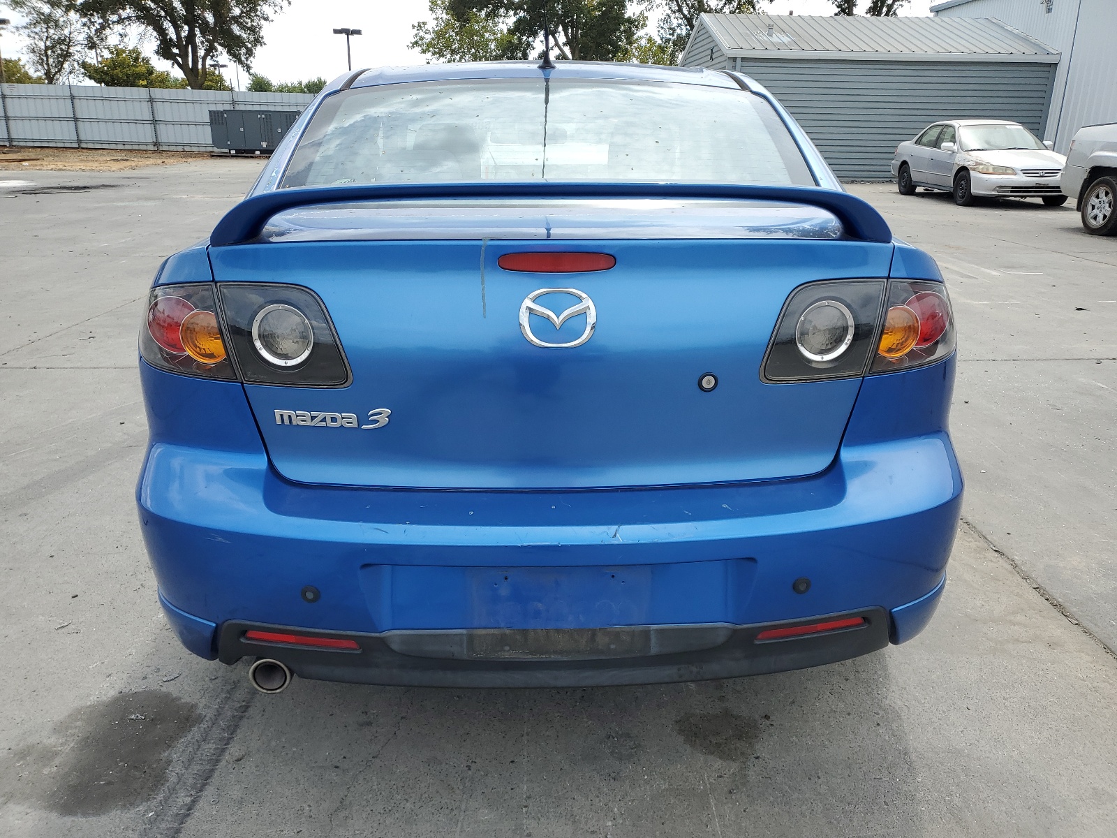 JM1BK123X51313705 2005 Mazda 3 S