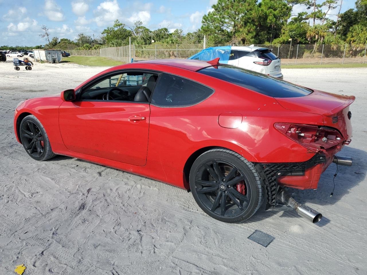 2011 Hyundai Genesis Coupe 2.0T VIN: KMHHT6KD2BU052931 Lot: 69299154