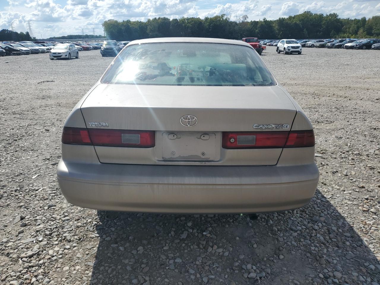 1999 Toyota Camry Ce VIN: 4T1BG22K0XU601762 Lot: 69799604