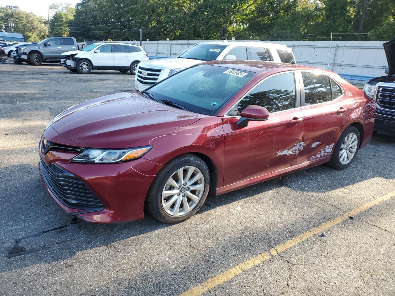 4T1B11HK1JU584836 2018 TOYOTA CAMRY - Image 1