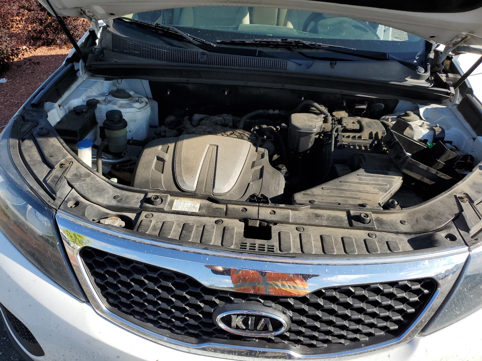 5XYKT4A22DG416008 2013 Kia Sorento Lx