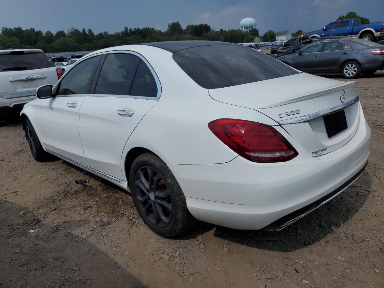 55SWF4KB2GU121377 2016 MERCEDES-BENZ C CLASS - Image 2