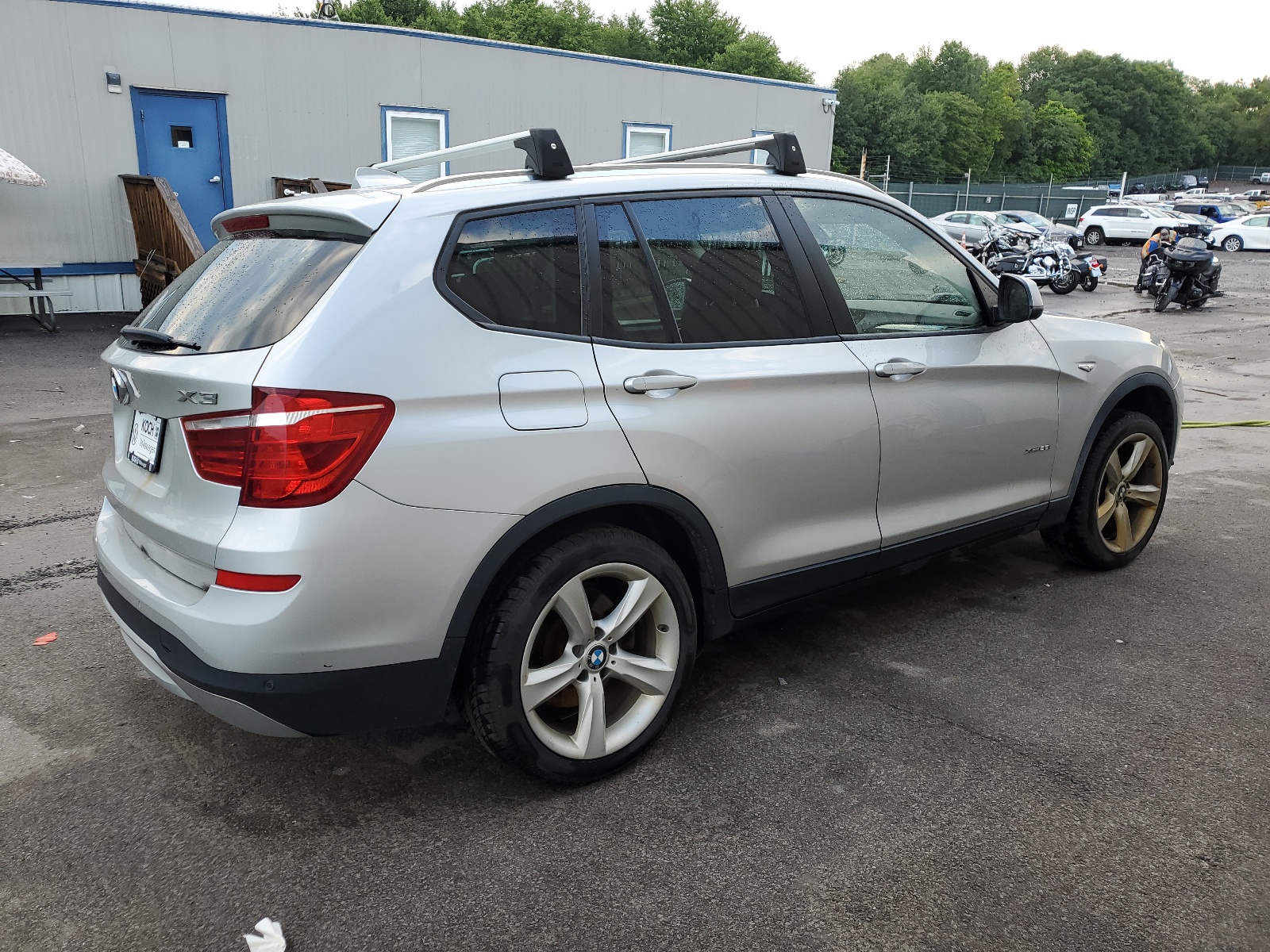 2017 BMW X3 xDrive28I vin: 5UXWX9C38H0T20158