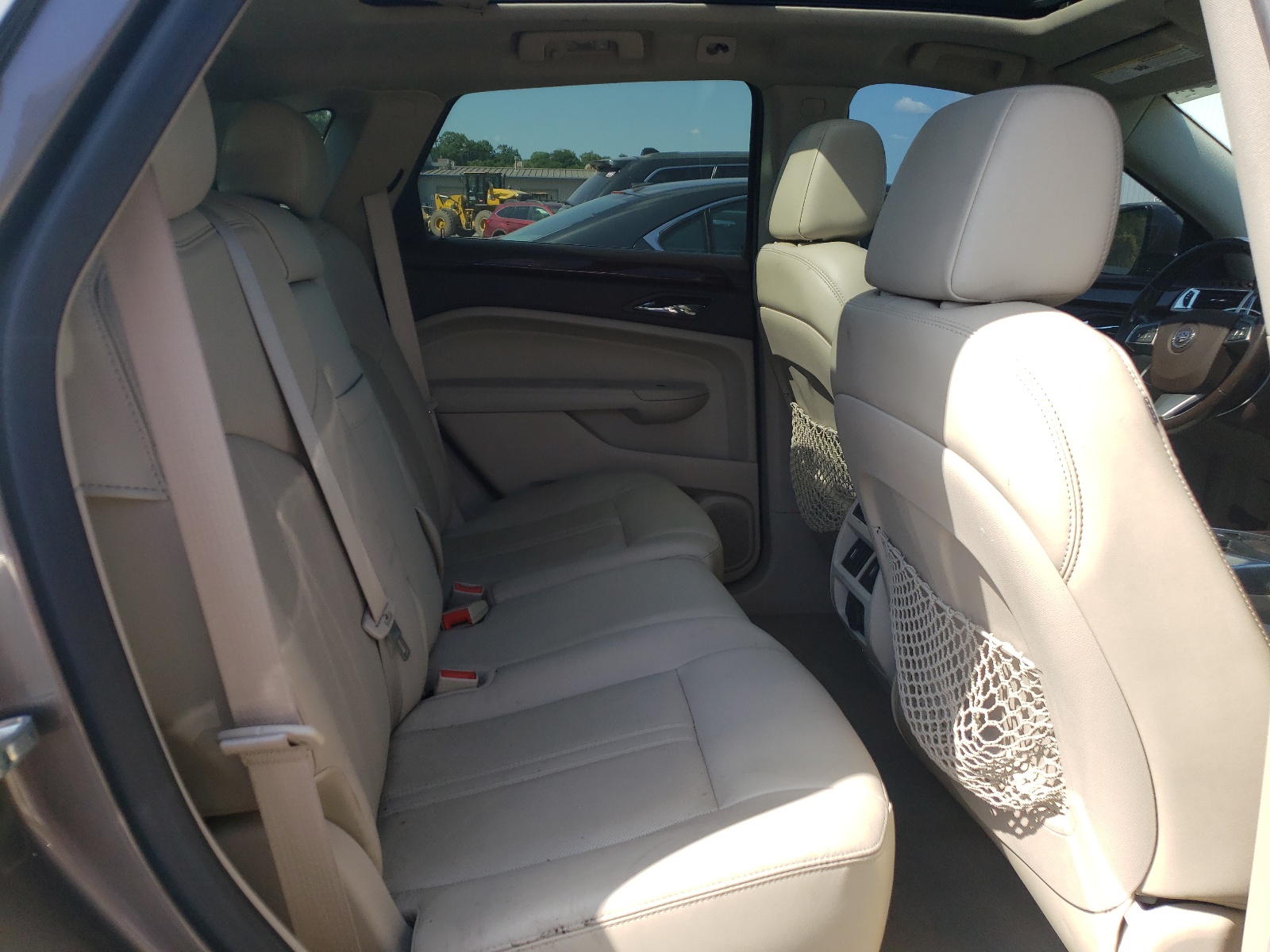 3GYFNAEY2BS674558 2011 Cadillac Srx Luxury Collection