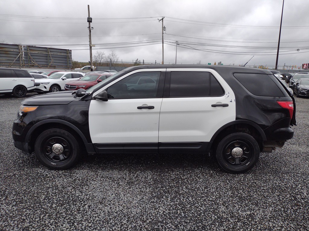 1FM5K8AR0DGA15019 2013 Ford Explorer Police Interceptor