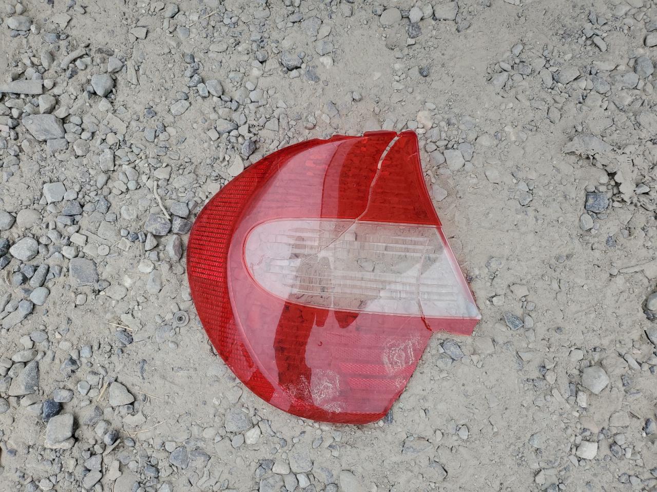 2003 Toyota Camry Le VIN: 4T1BF32K63U562467 Lot: 66983784