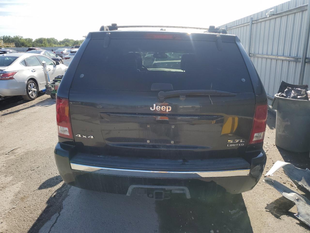 1J4HR58235C591372 2005 Jeep Grand Cherokee Limited