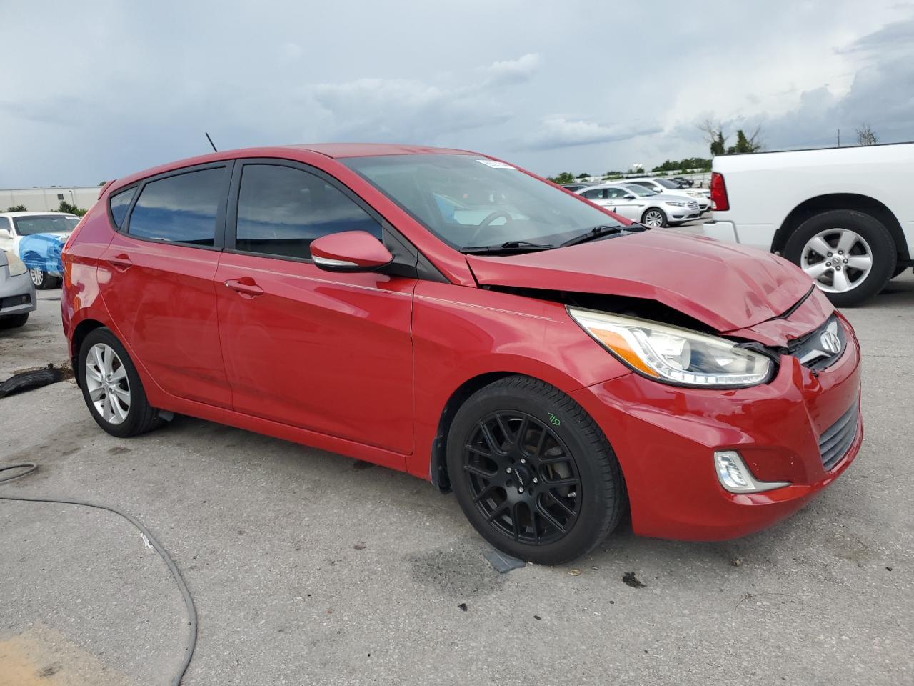 2014 Hyundai Accent - Image 4