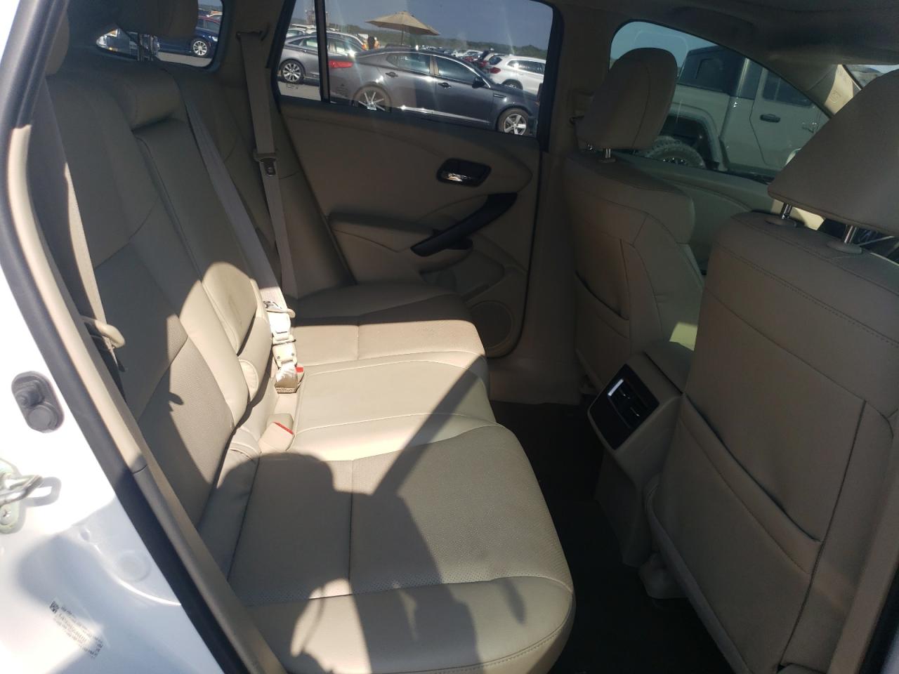 2018 Acura Rdx Technology VIN: 5J8TB3H51JL002737 Lot: 65472614