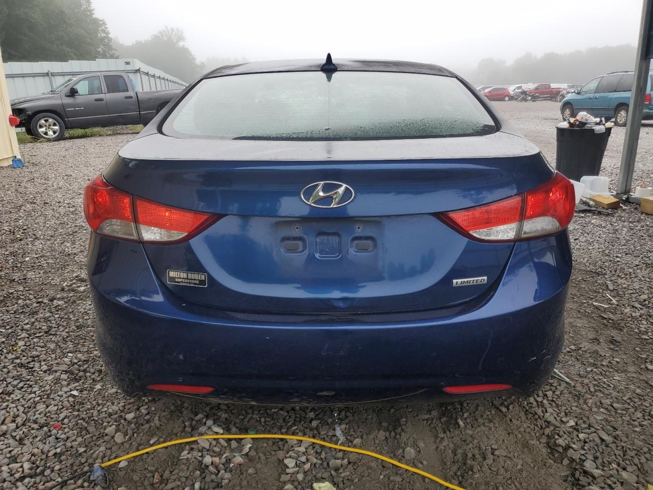 KMHDH4AE1DU685857 2013 Hyundai Elantra Gls