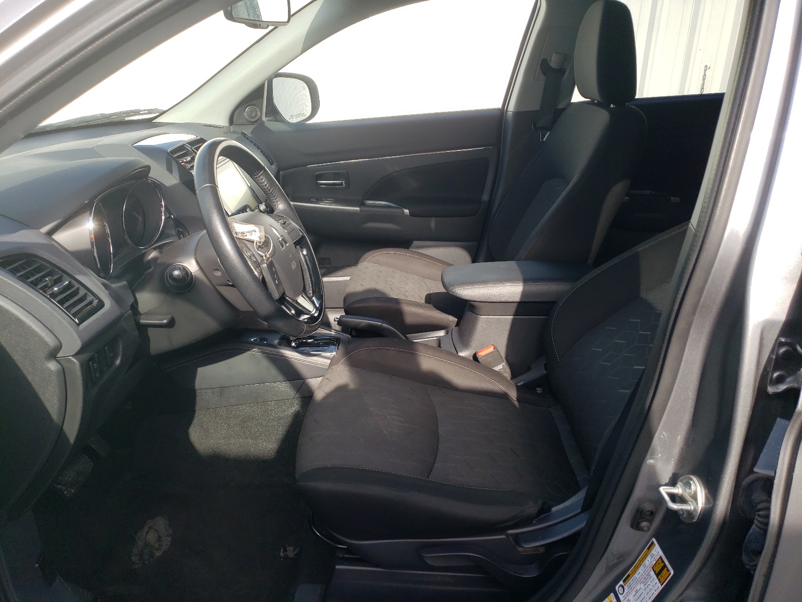 JA4ARUAUXMU022860 2021 Mitsubishi Outlander Sport Es