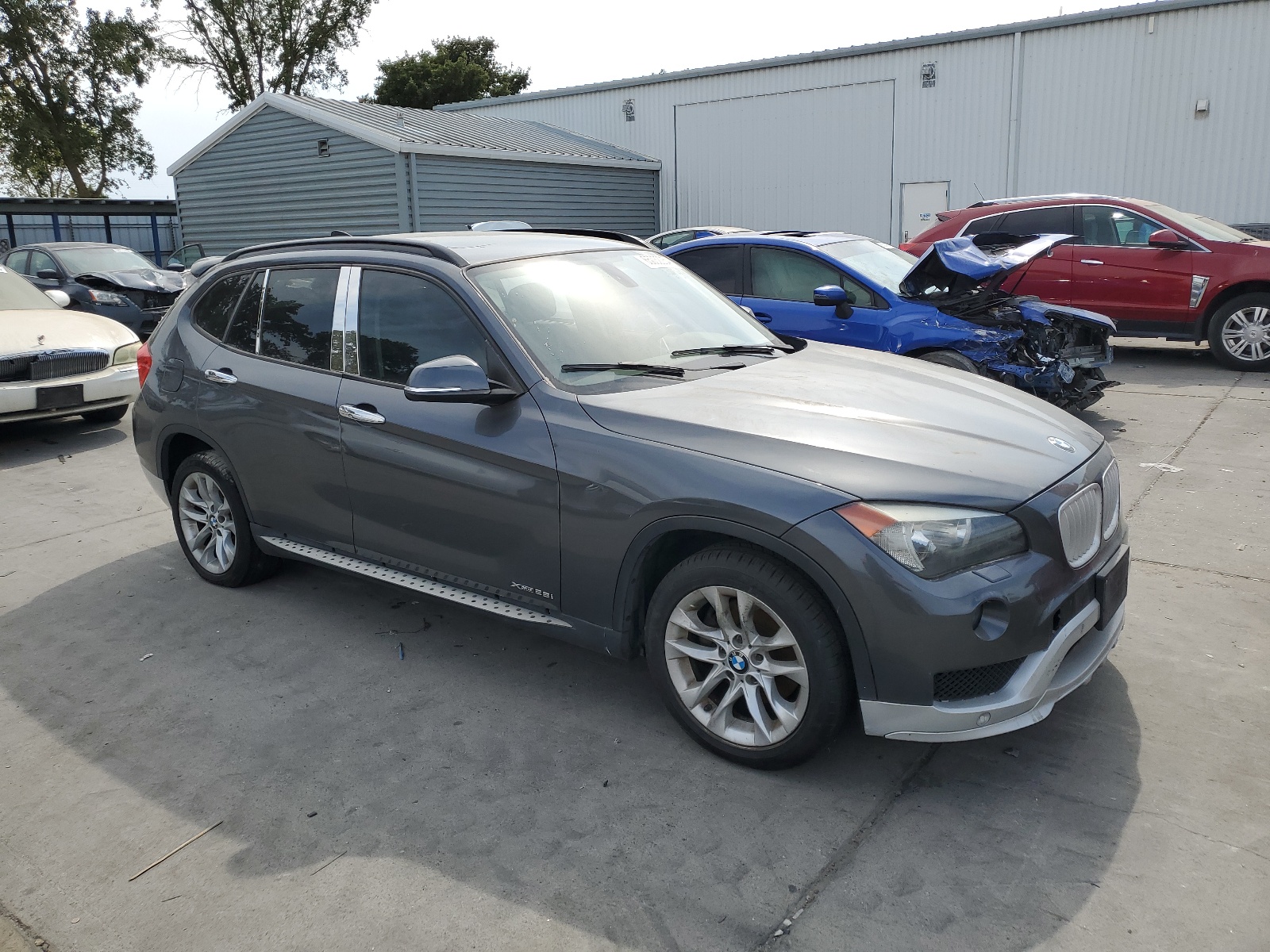 2015 BMW X1 xDrive28I vin: WBAVL1C56FVY29271