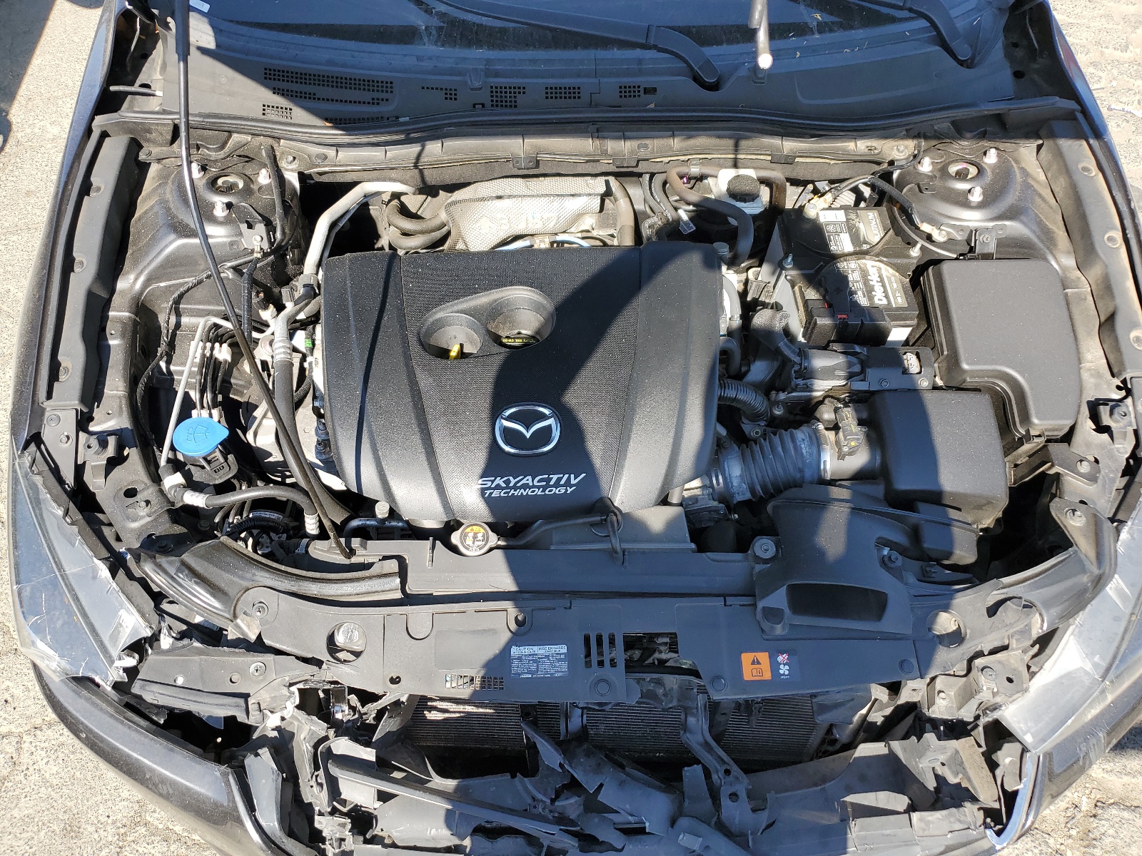 3MZBN1V36JM233699 2018 Mazda 3 Touring