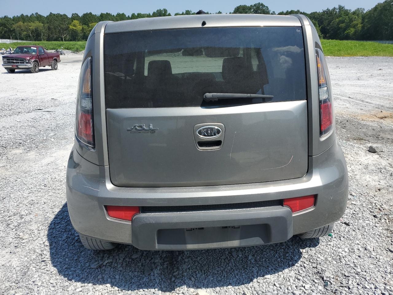 2010 Kia Soul + VIN: KNDJT2A21A7175082 Lot: 65746094