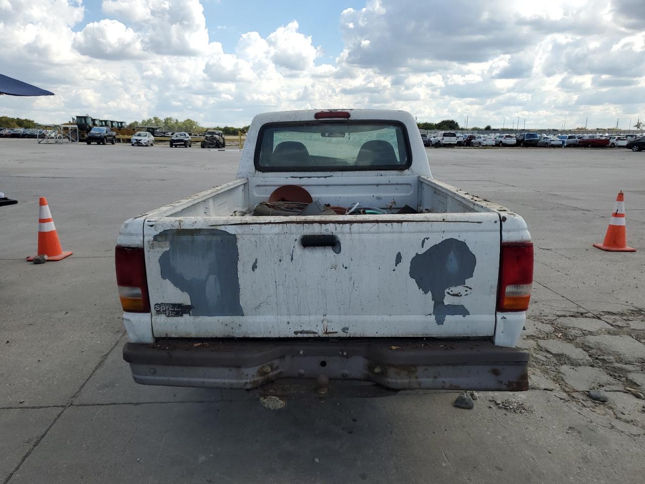 1996 Ford Ranger VIN: 1FTCR10A9TUD40388 Lot: 86070214