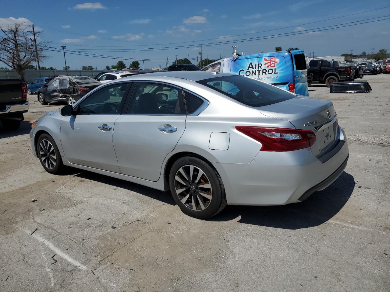 1N4AL3AP7JC227748 2018 Nissan Altima 2.5