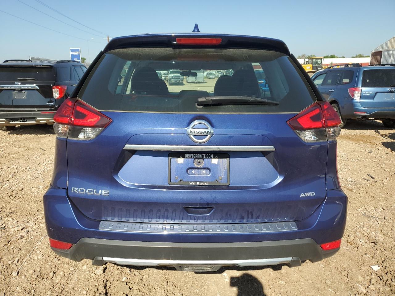 2017 Nissan Rogue Sv VIN: 5N1AT2MVXHC862290 Lot: 62898214