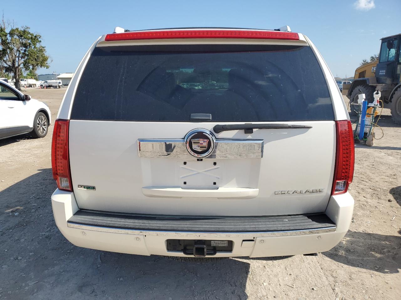 1GYS3AEF6BR160380 2011 Cadillac Escalade