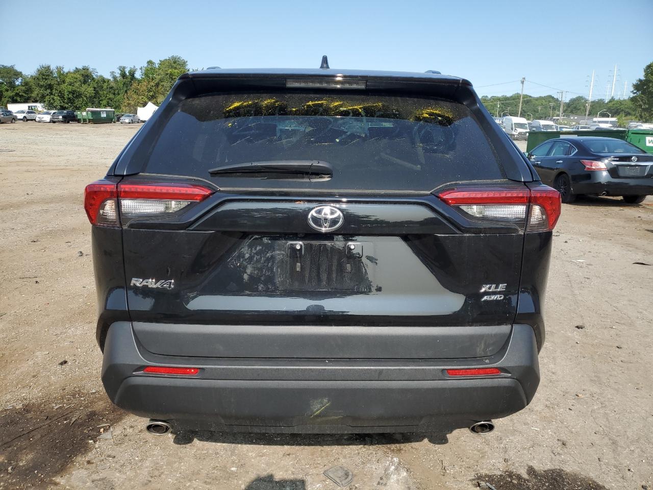 2T3P1RFV9NC290455 2022 Toyota Rav4 Xle