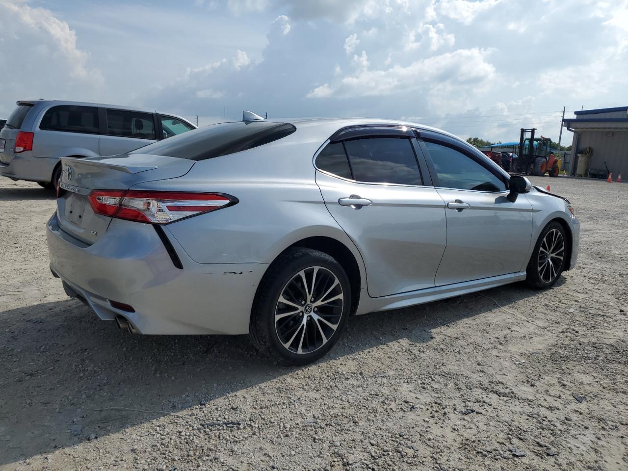 2020 Toyota Camry Se VIN: 4T1G11AK3LU900613 Lot: 66502424