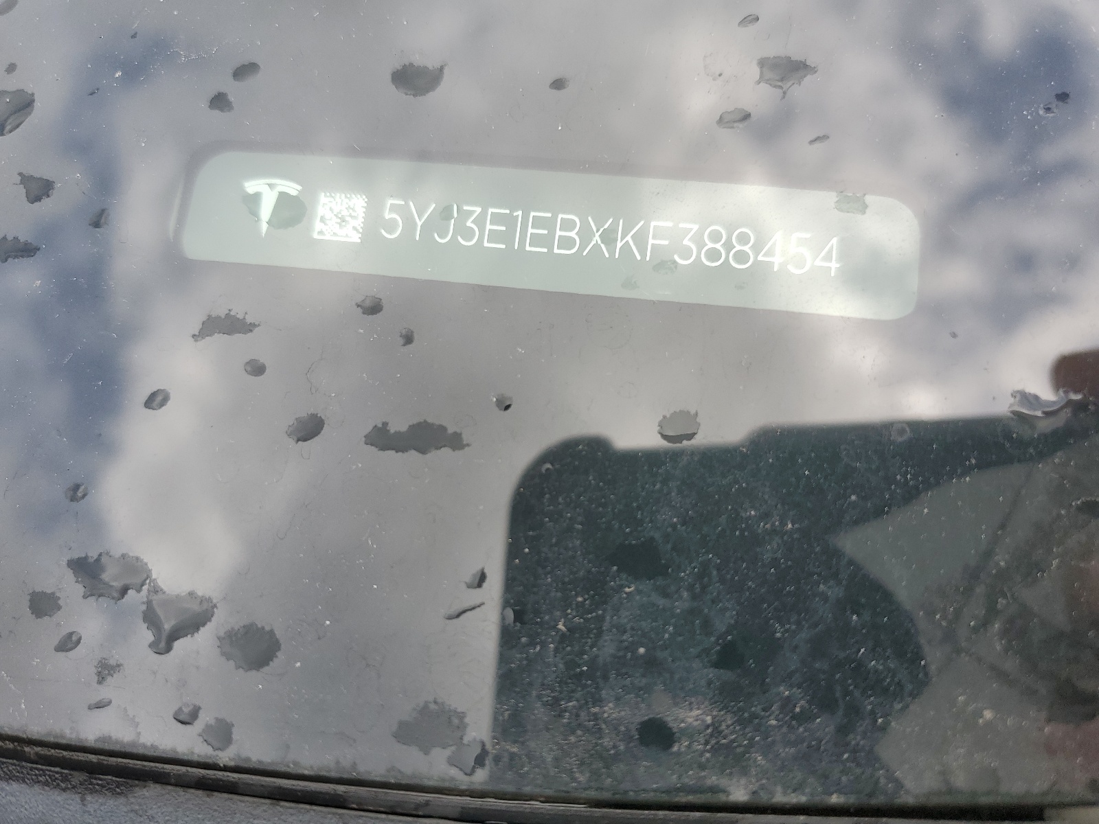 5YJ3E1EBXKF388454 2019 Tesla Model 3