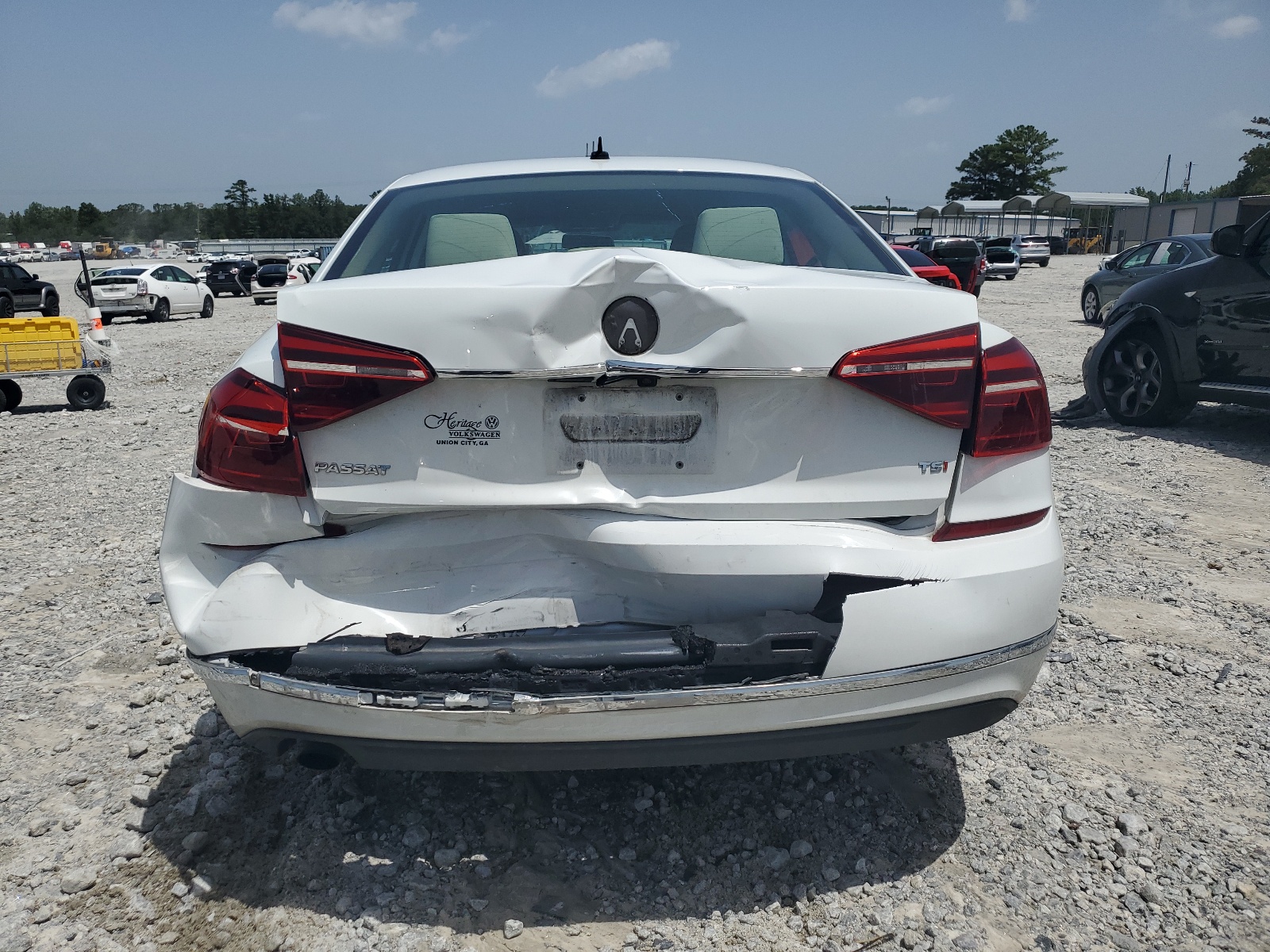 1VWAT7A37HC006513 2017 Volkswagen Passat S