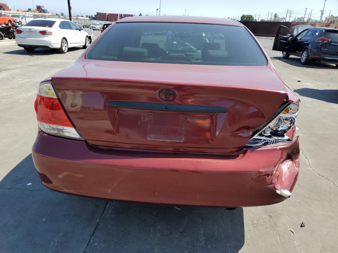 2005 Toyota Camry Le VIN: 4T1BF32K45U110620 Lot: 66797134