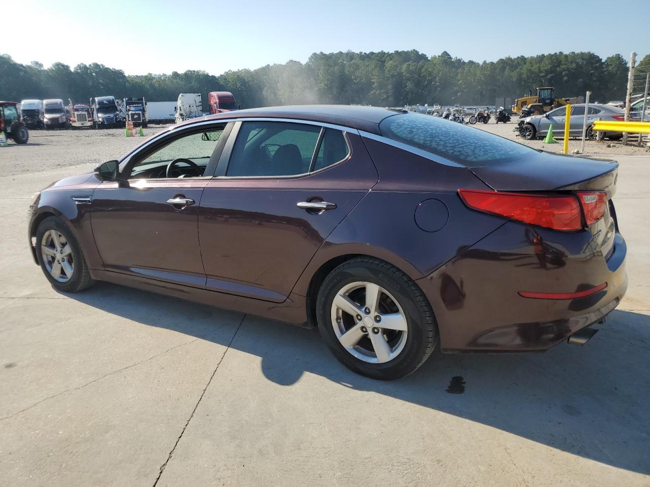 5XXGM4A75FG359745 2015 KIA OPTIMA - Image 2