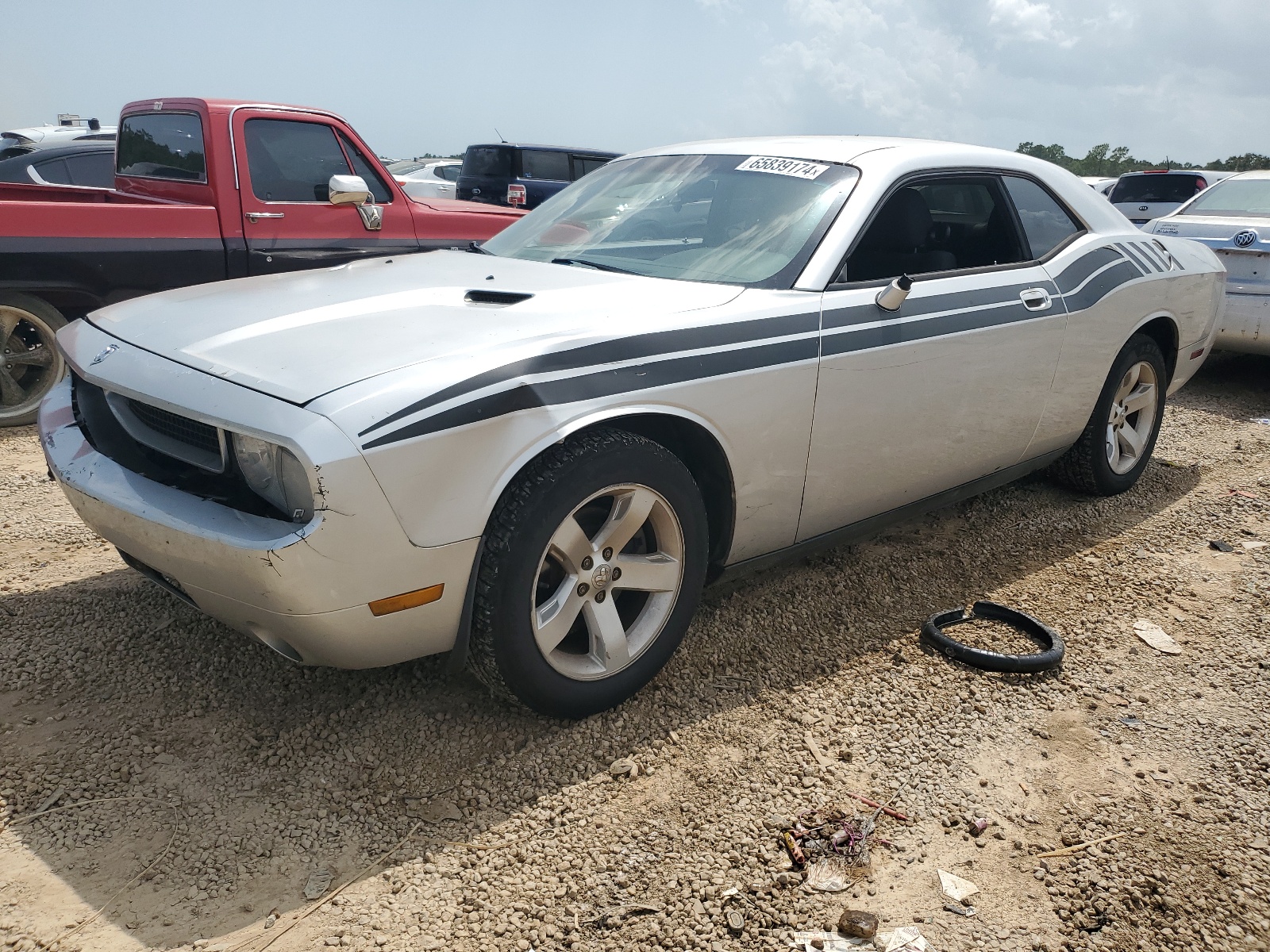 2B3CJ4DV9AH323534 2010 Dodge Challenger Se