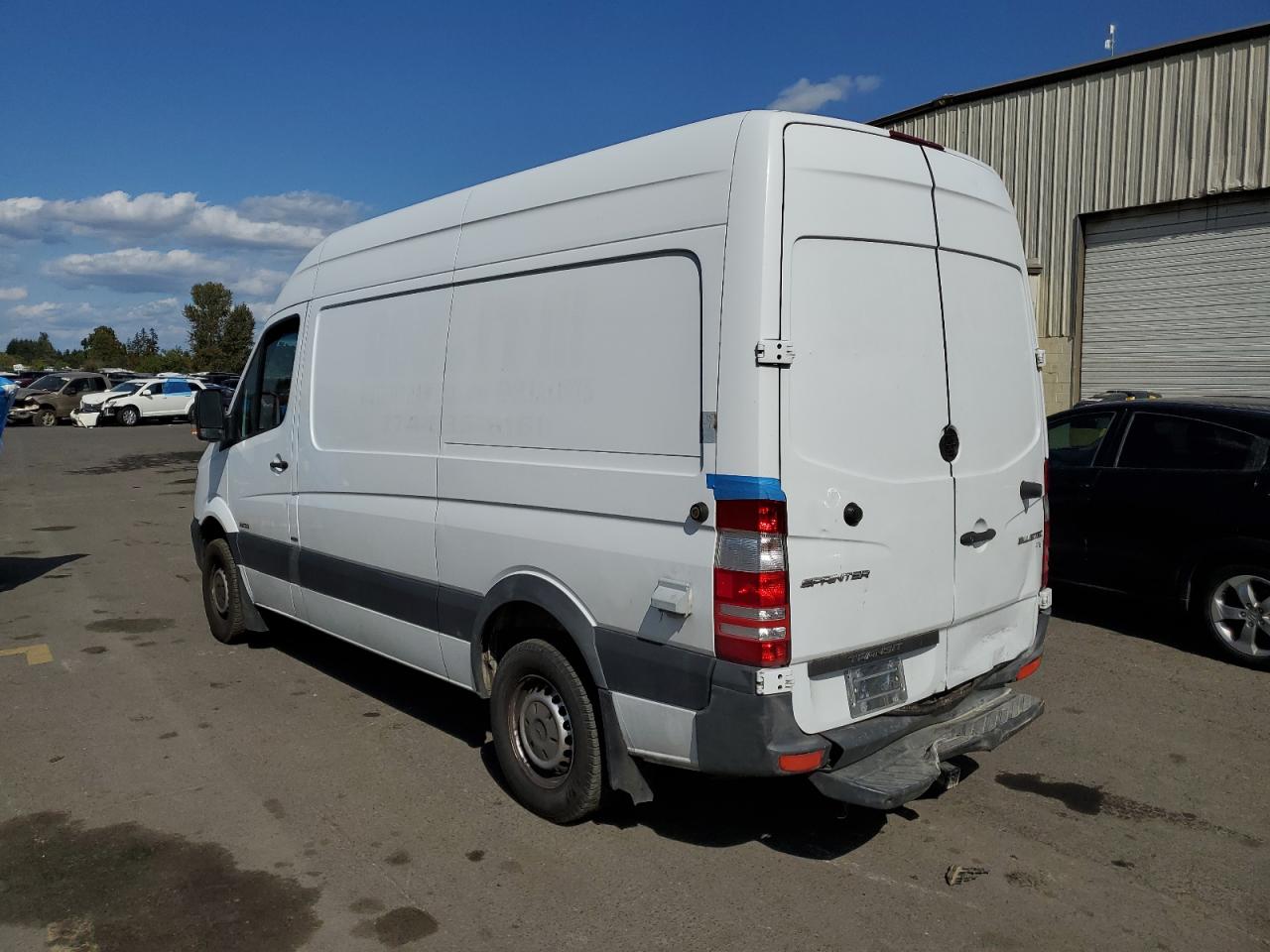 VIN WD3PE7DC8E5904275 2014 MERCEDES-BENZ SPRINTER no.2