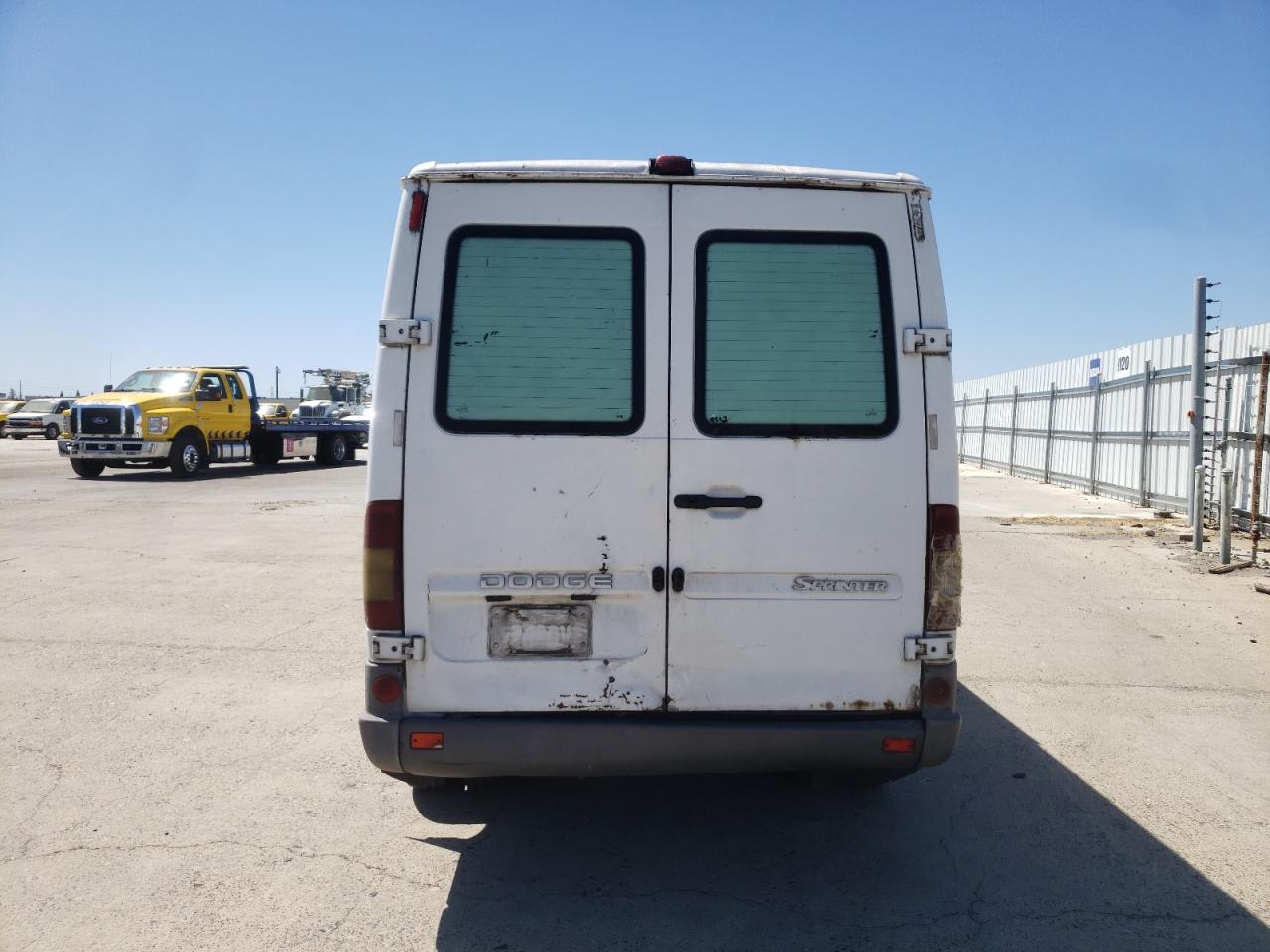 2005 Dodge Sprinter 3500 VIN: WD0PD444655797816 Lot: 68691904