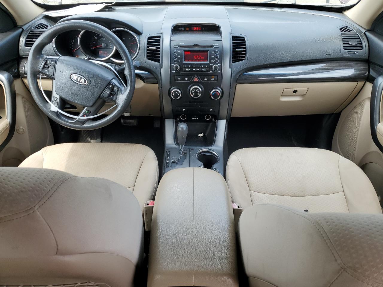 2012 Kia Sorento - Image 8
