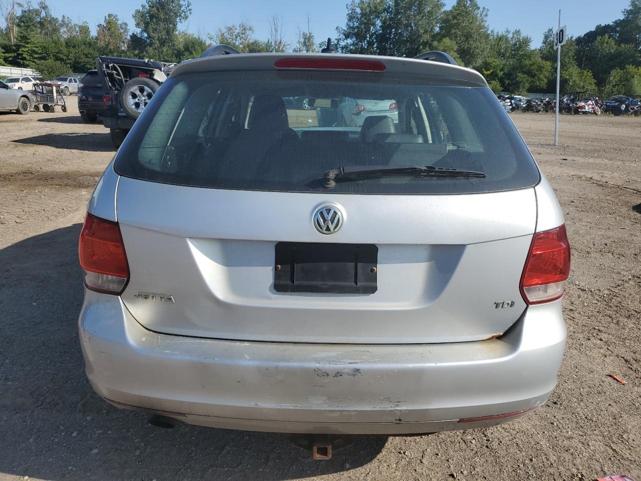 3VWPL7AJ0AM698840 2010 Volkswagen Jetta Tdi