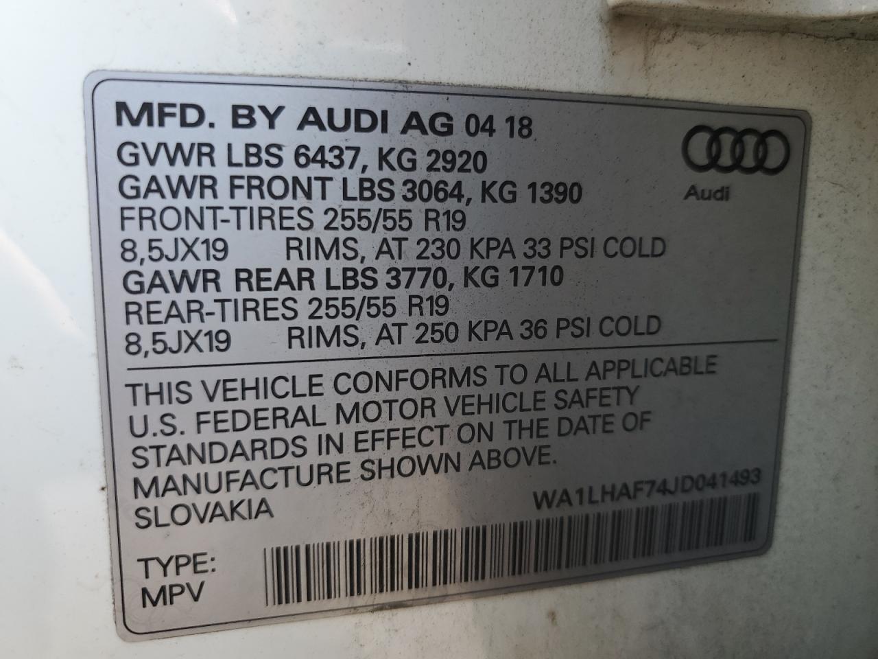 WA1LHAF74JD041493 2018 Audi Q7 Premium Plus