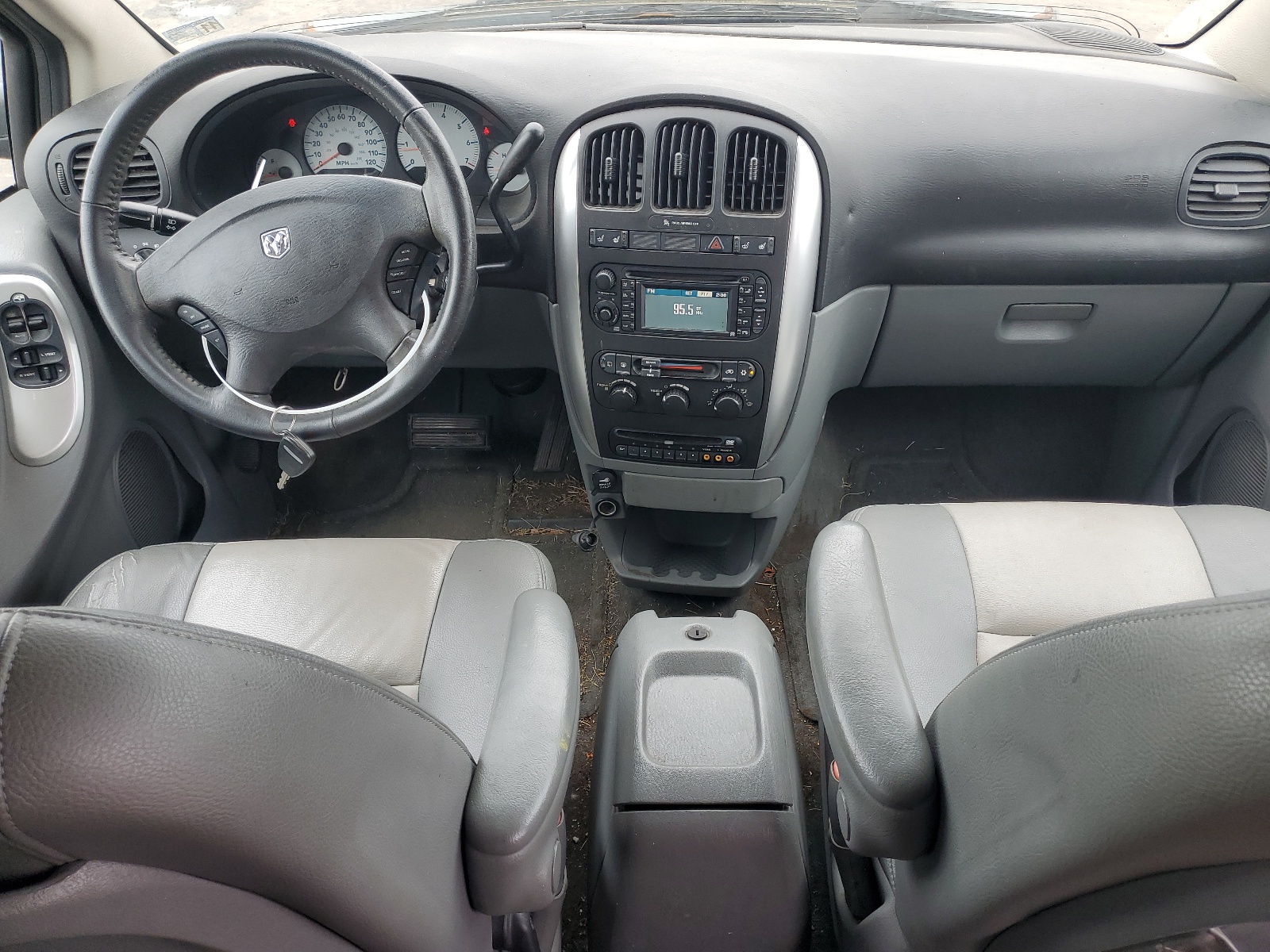 2D4GP44L06R699010 2006 Dodge Grand Caravan Sxt