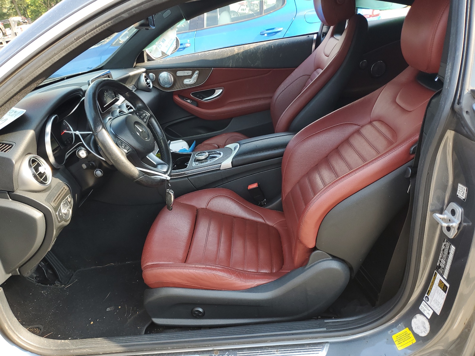 WDDWJ4JB5HF582318 2017 Mercedes-Benz C 300