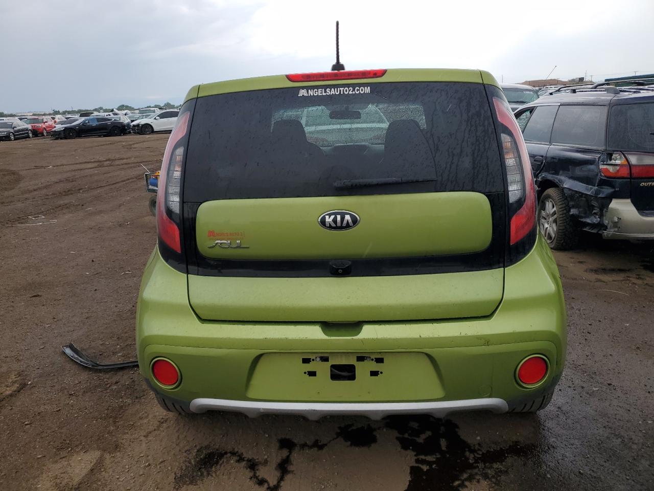 KNDJP3A55J7891651 2018 Kia Soul +