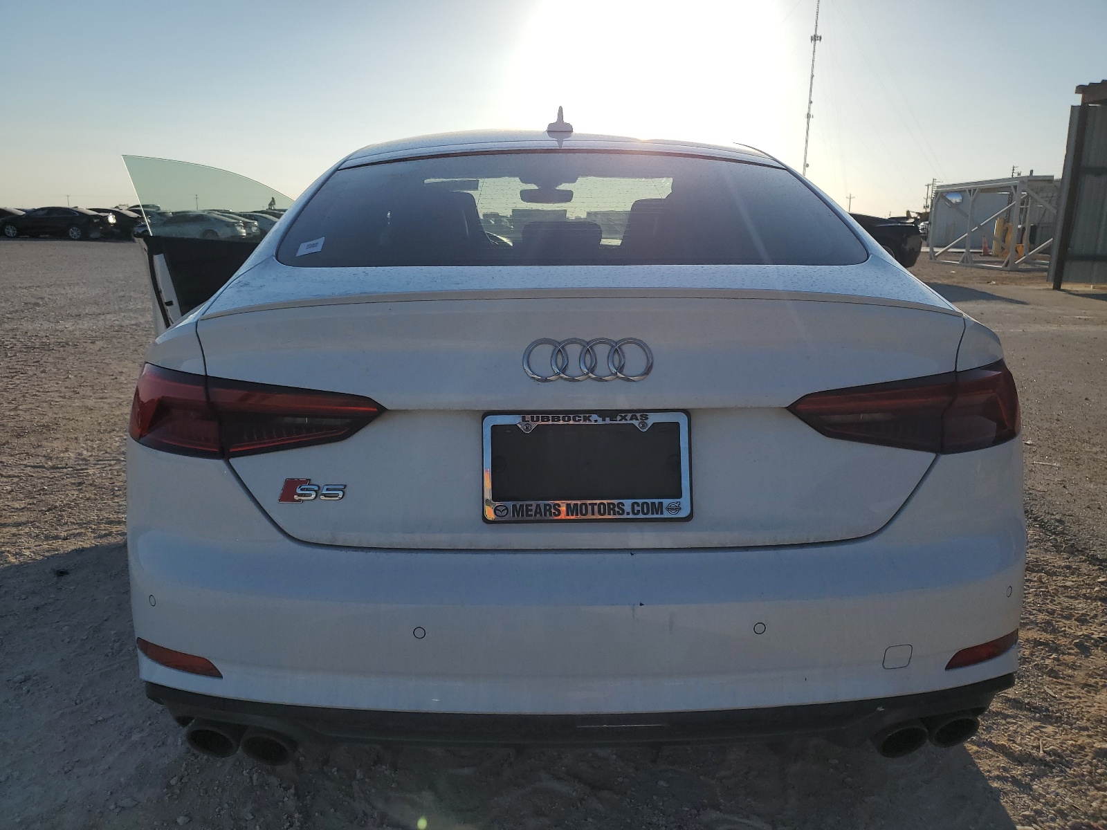 Фото: WAUB4CF5XJA005930 - 6