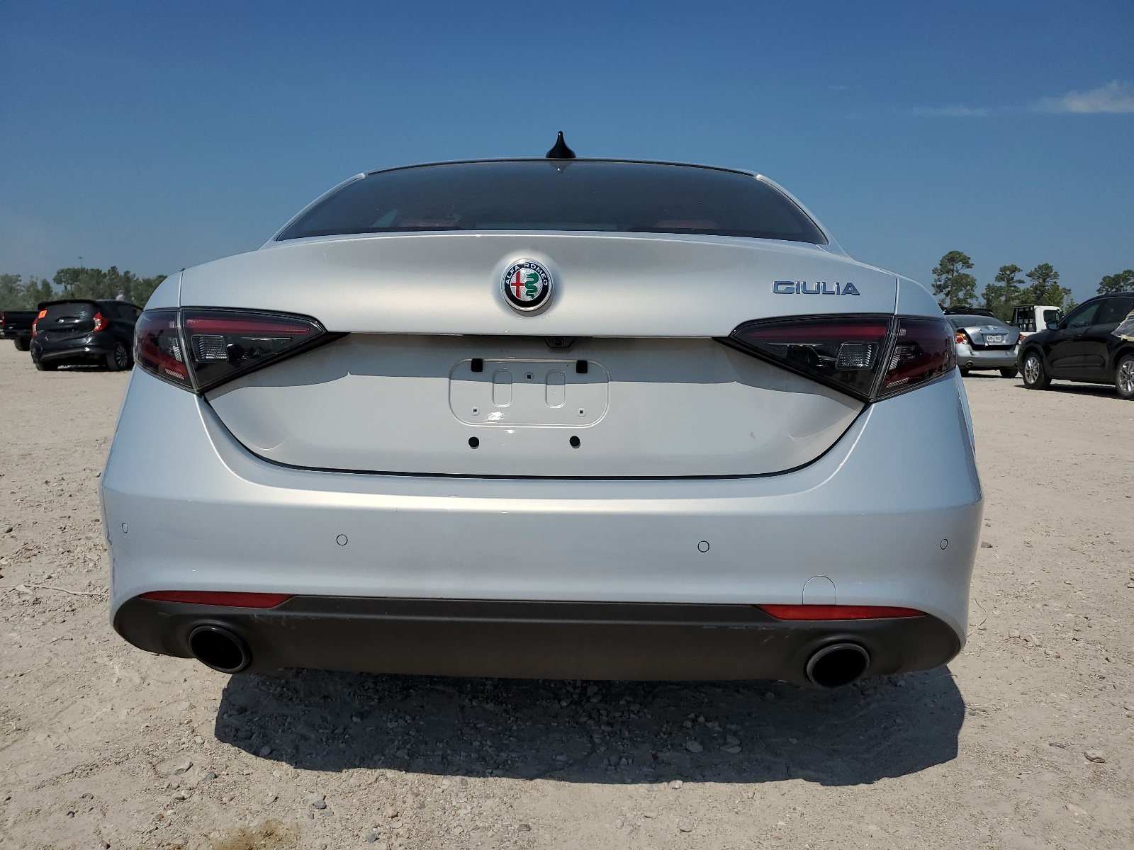 ZARFAMBN8R7683082 2024 Alfa Romeo Giulia Ti