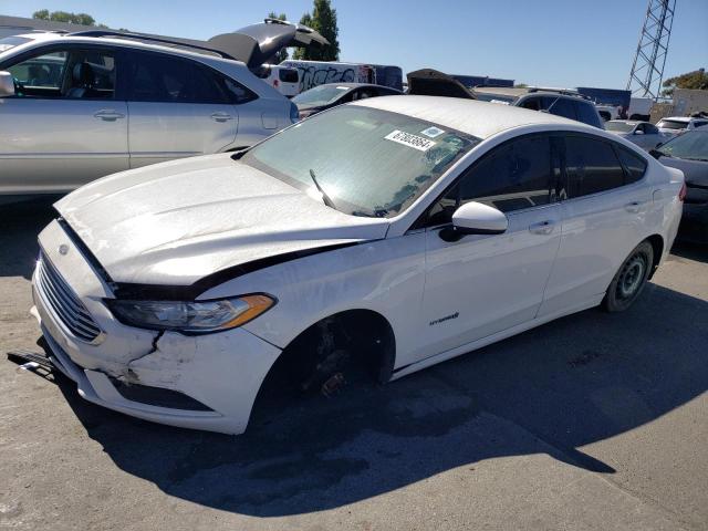 Sedans FORD FUSION 2017 White