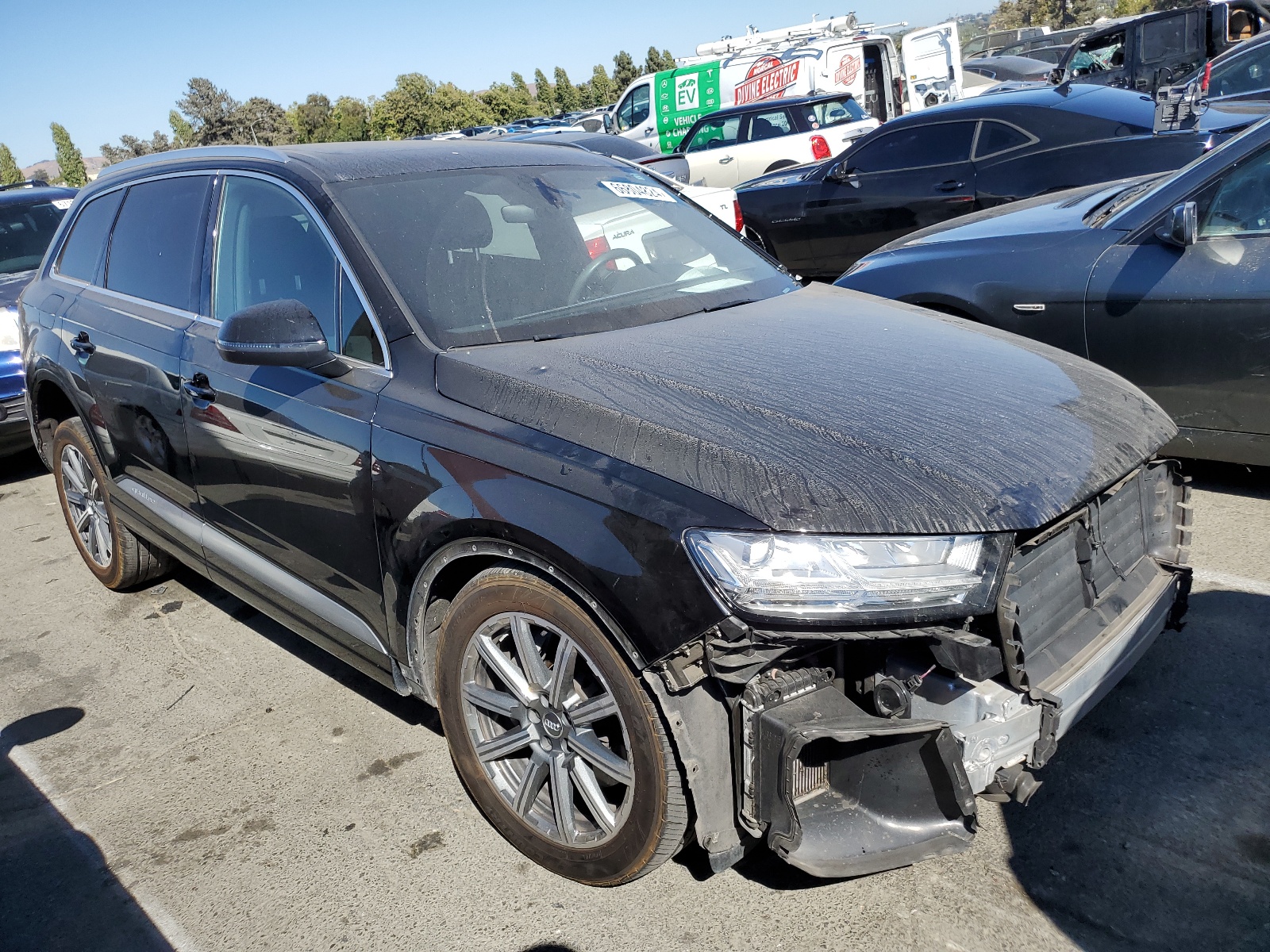 WA1LAAF79KD013498 2019 Audi Q7 Premium Plus