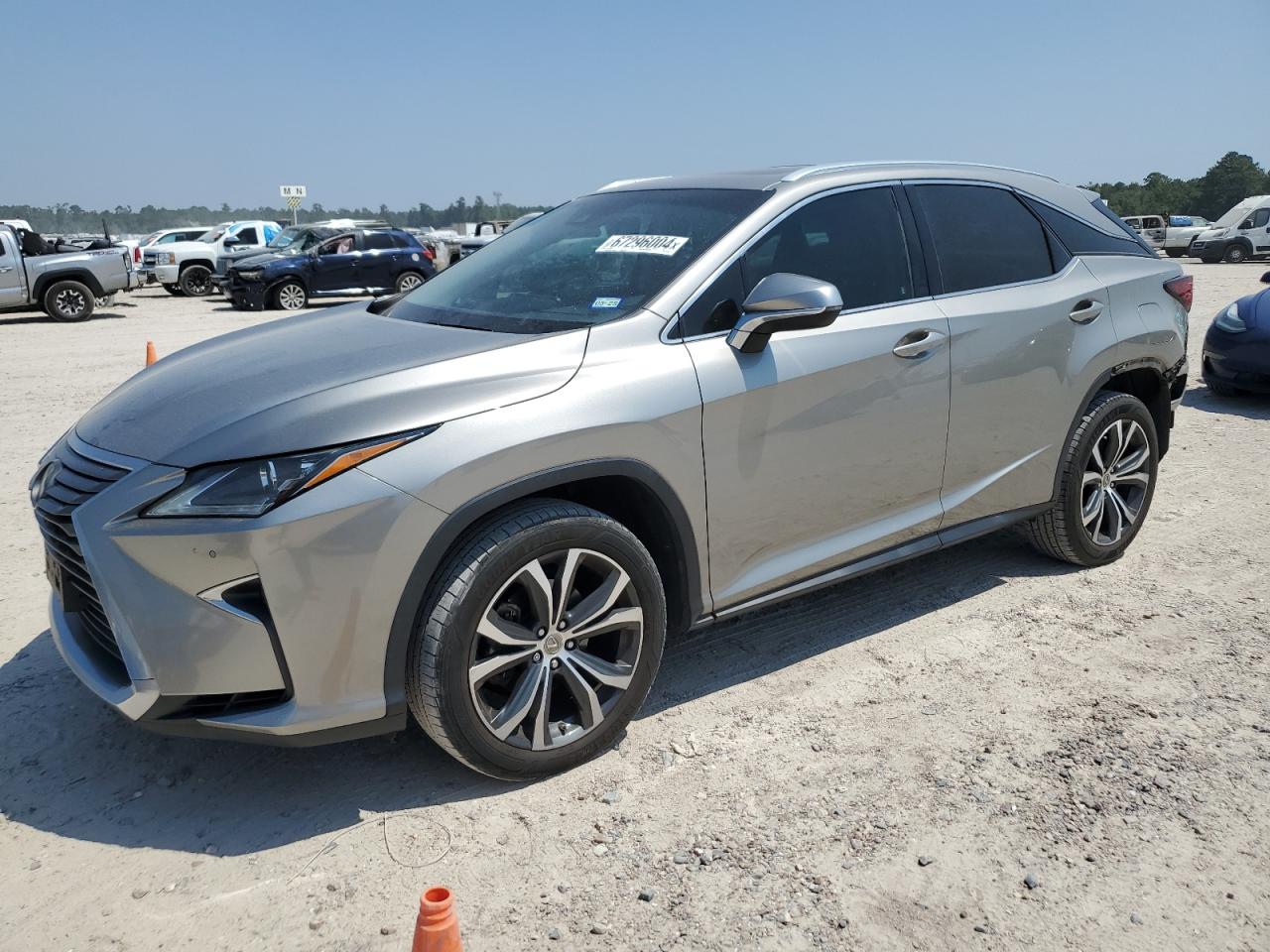 2T2ZZMCA7HC068639 2017 LEXUS RX - Image 1