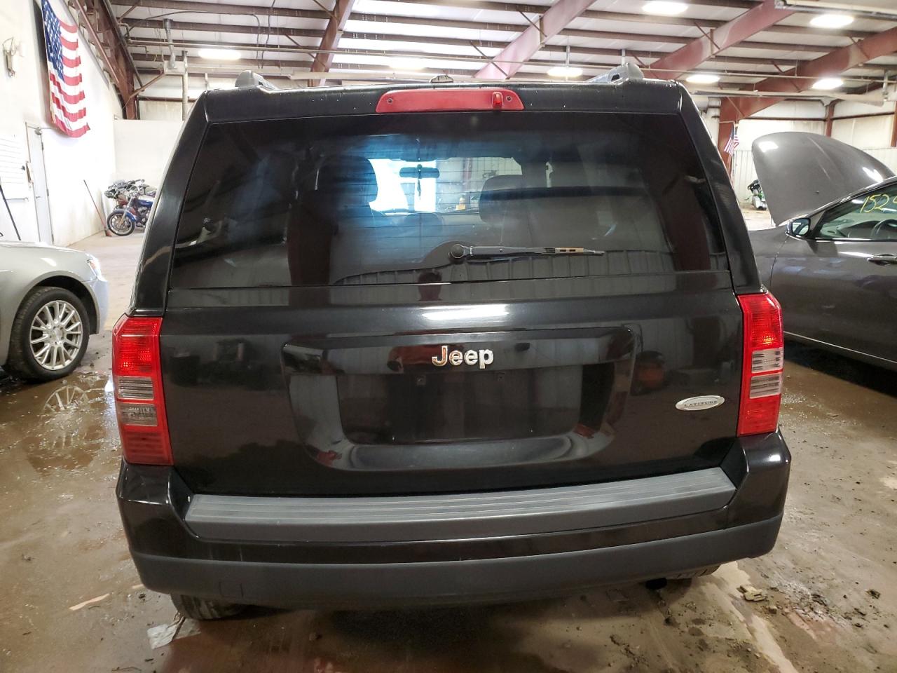 2013 Jeep Patriot Latitude VIN: 1C4NJPFB2DD213244 Lot: 65812494